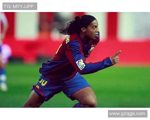 足球天才小罗的传奇人生与球场辉煌故事揭秘 足球天才小罗的传奇人生与球场辉煌故事揭秘